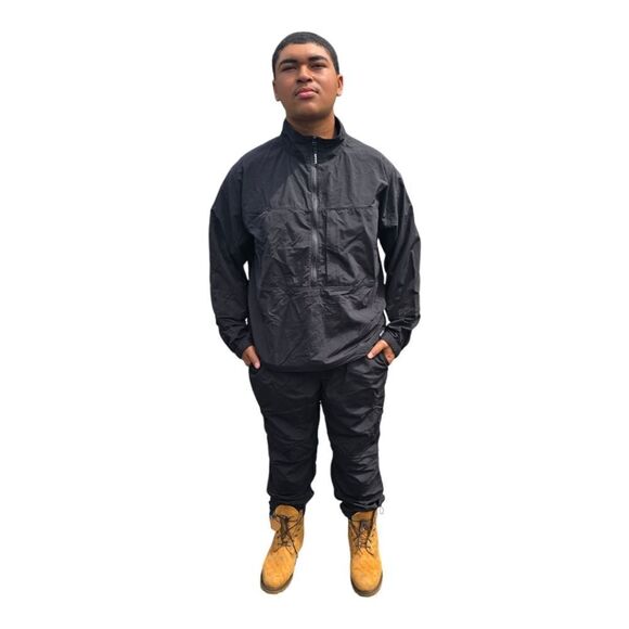 Timberland Men's Classic Black Raincoat - Picture 6 of 16